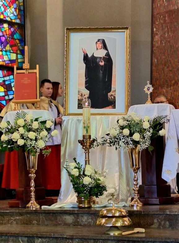 Obraz bł. Marii Karłowskiej w kościele w Wyrzysku